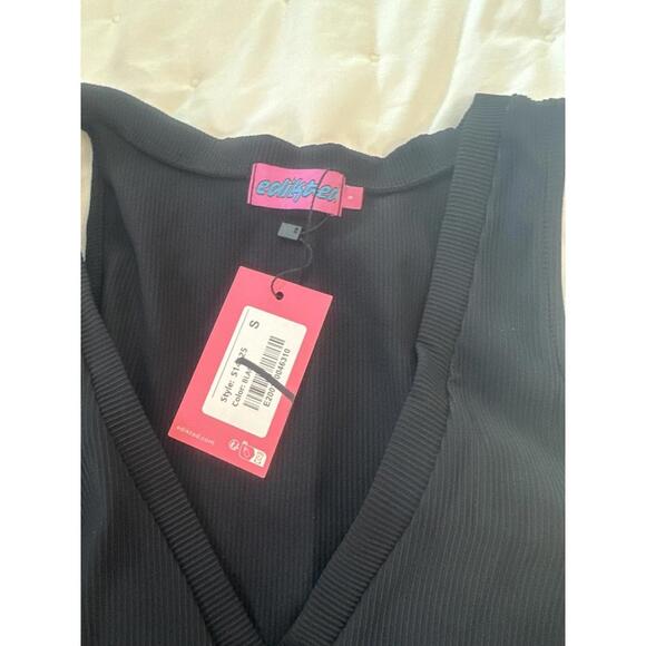 NWT Edikted High Cut Ribbed V Neck Bodysuit Sz Small - Picture 10 of 14
